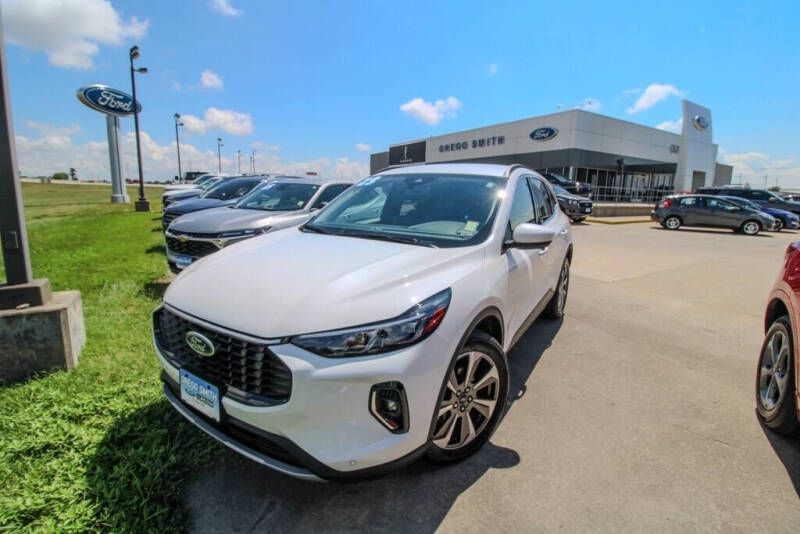 2023 Ford Escape Platinum