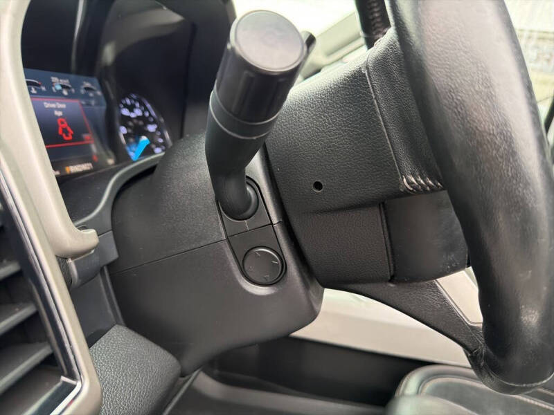 2019 Ford F-350 Super Duty Lariat