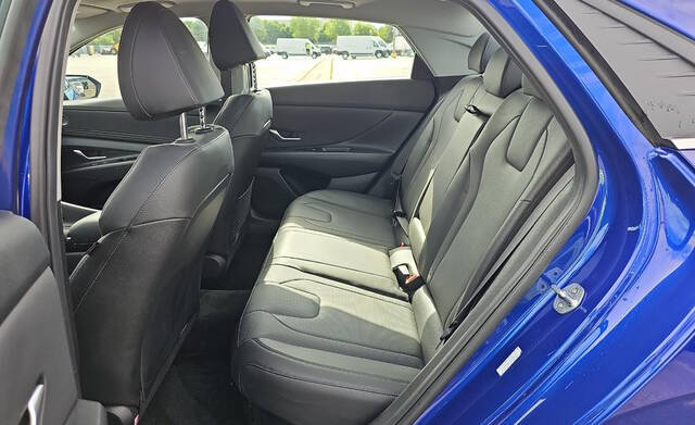 2023 Hyundai Elantra Hybrid Limited