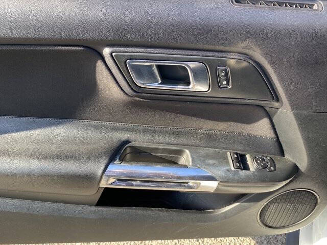 2019 Ford Mustang EcoBoost