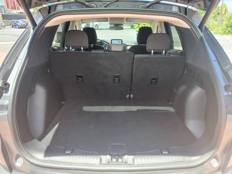 2021 Ford Escape SE