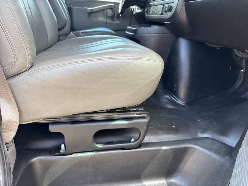 2020 Chevrolet Express 2500