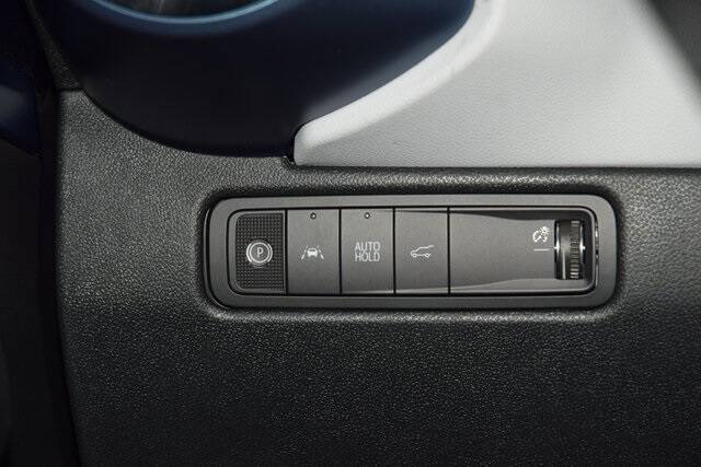 2026 Chevrolet Equinox EV LT 2