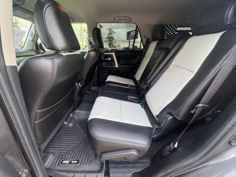 2019 Toyota 4Runner SR5