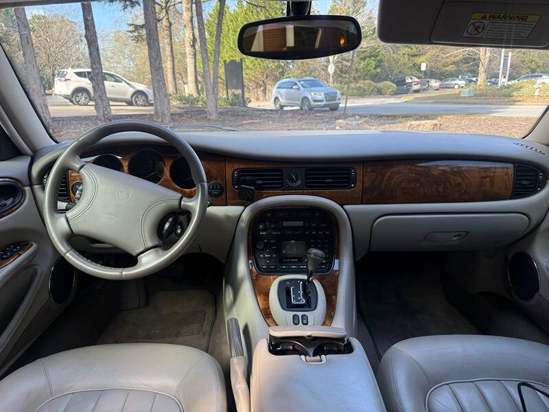 2000 Jaguar XJ-Series XJ8