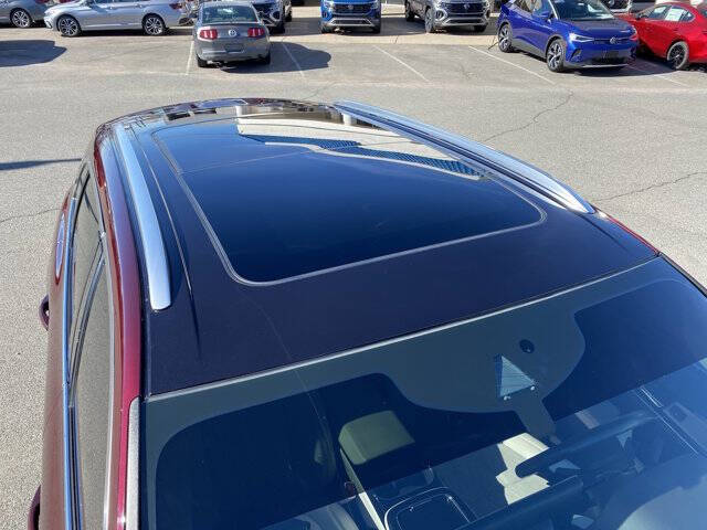 2022 Lincoln Nautilus Black Label