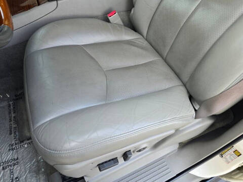 2004 Cadillac Escalade