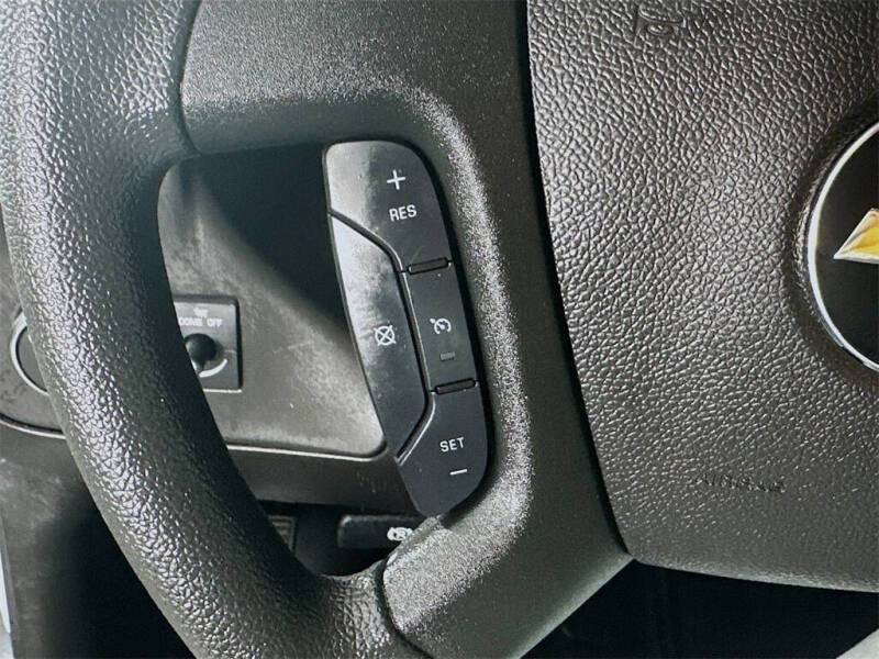 2024 Chevrolet Express 2500