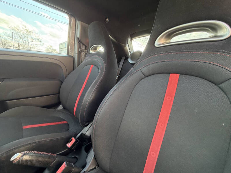 2015 FIAT 500 Abarth