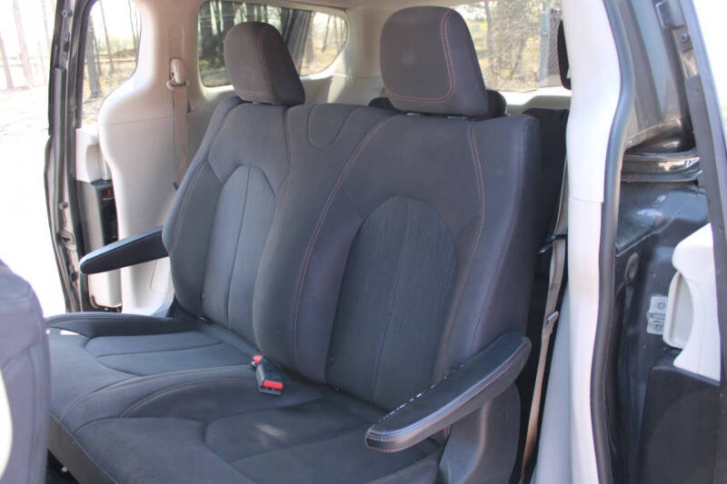 2018 Chrysler Pacifica L