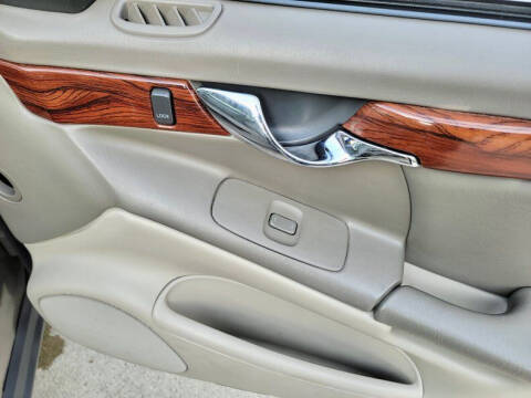 2002 Cadillac DeVille