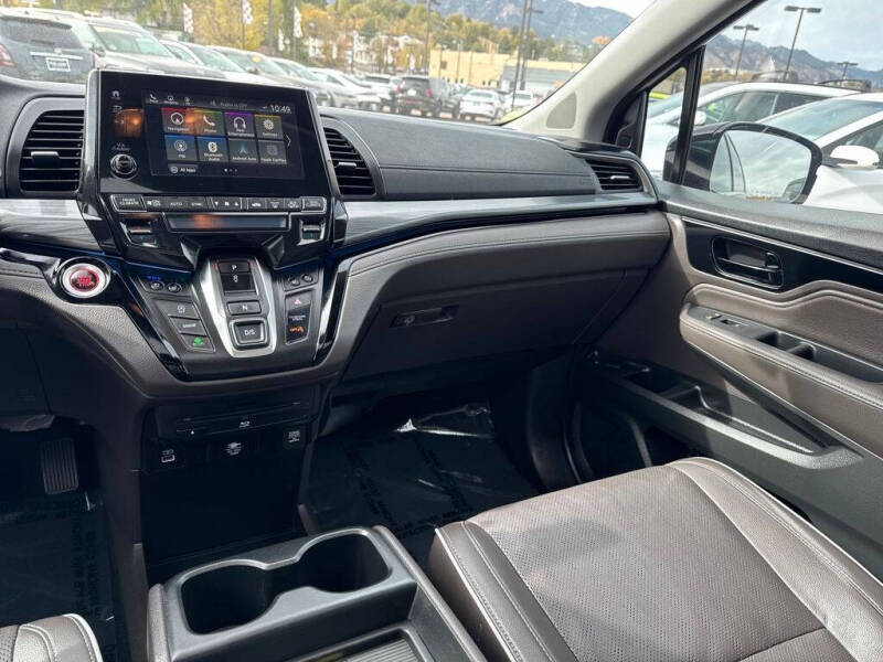 2021 Honda Odyssey Elite