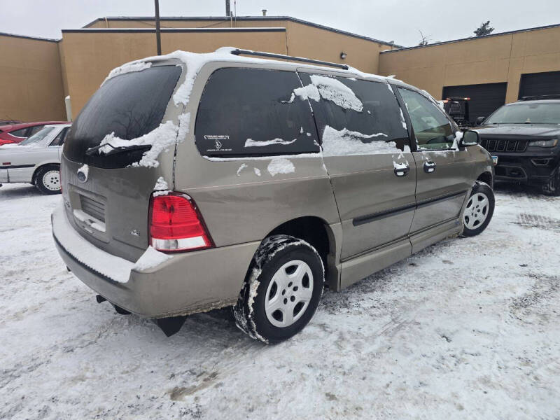 2006 Ford Freestar SE