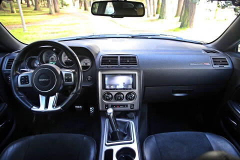 2012 Dodge Challenger SRT8 392