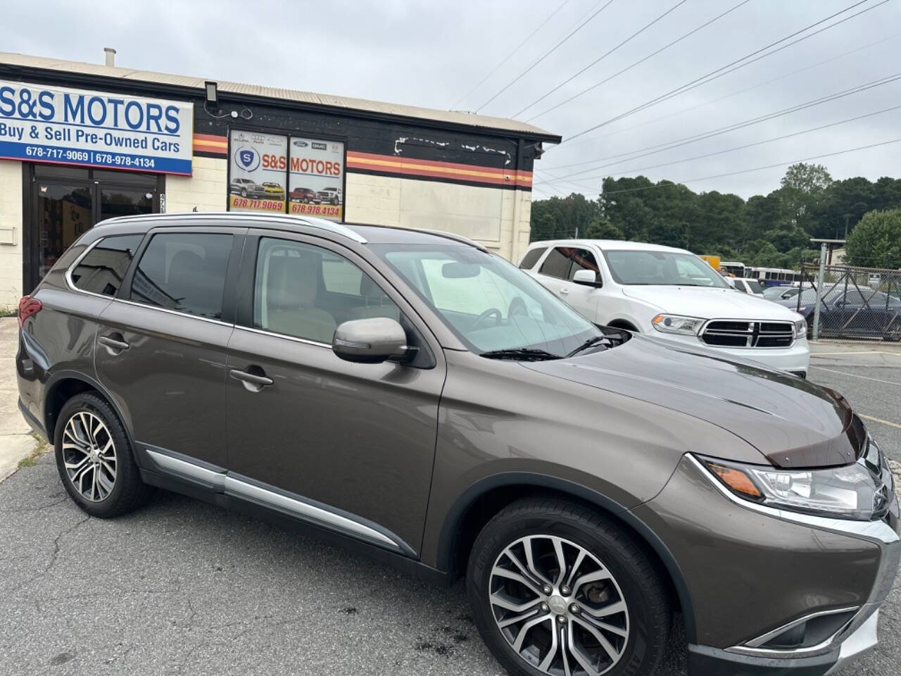 2018 Mitsubishi Outlander for sale at S & S Motors in Marietta, GA