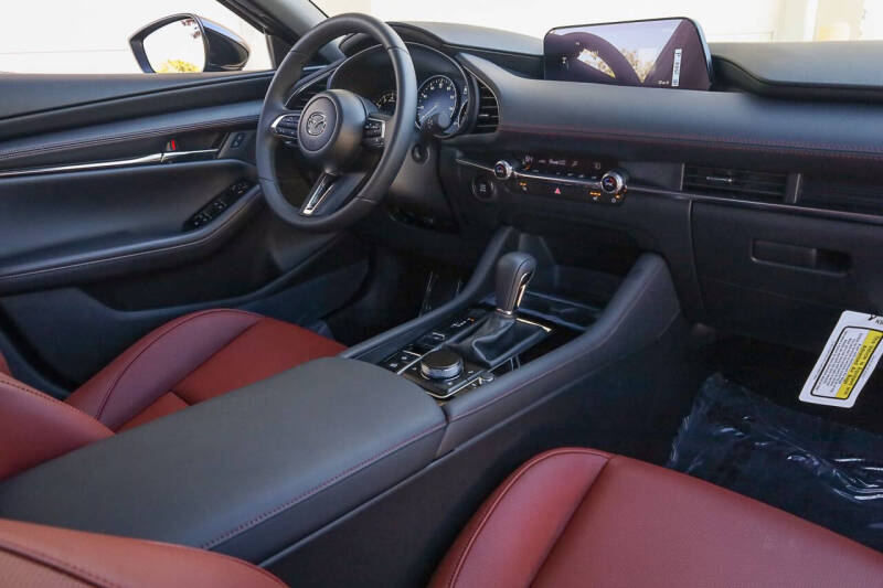 2026 Mazda Mazda3 Hatchback 2.5 S Carbon Edition