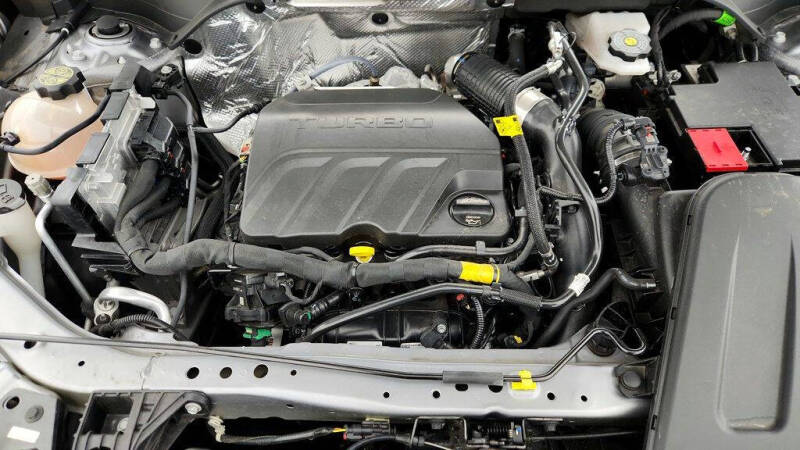 2025 Chevrolet Trax RS