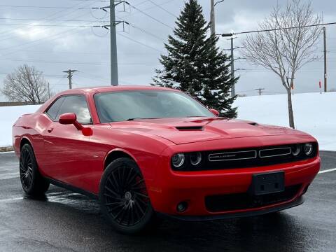 2017 Dodge Challenger for sale at Direct Auto Sales LLC in Osseo MN