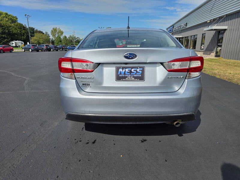 2019 Subaru Impreza 2.0i