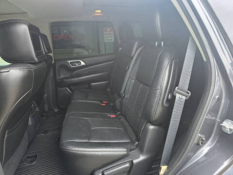 2014 Nissan Pathfinder Platinum