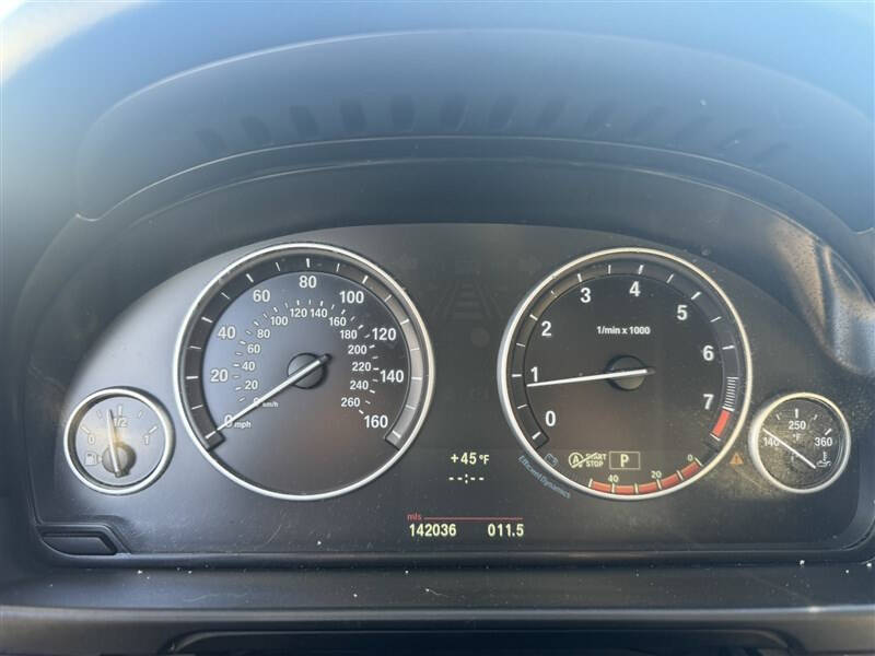 2013 BMW 5 Series 528i xDrive