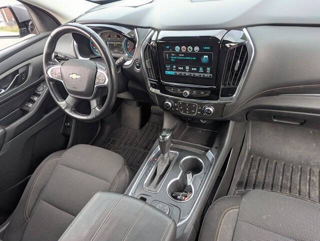 2018 Chevrolet Traverse LT Cloth