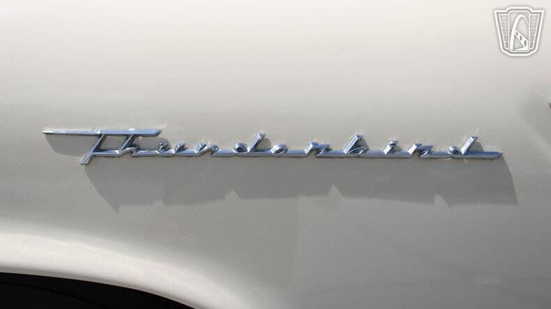 1957 Ford Thunderbird