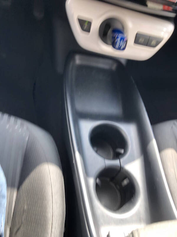 2018 Toyota Prius Two