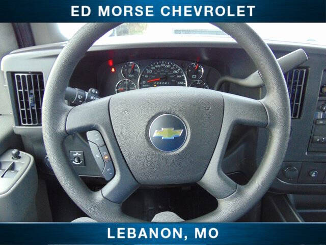 2025 Chevrolet Express 2500