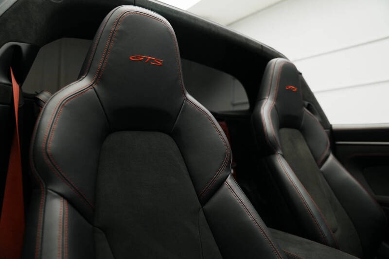 2022 Porsche 911 Targa 4 GTS