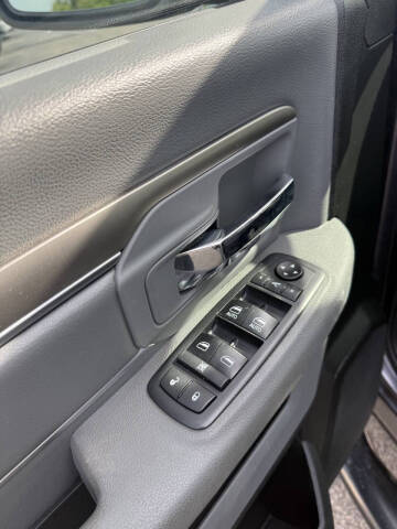 2019 RAM 1500 Classic SLT