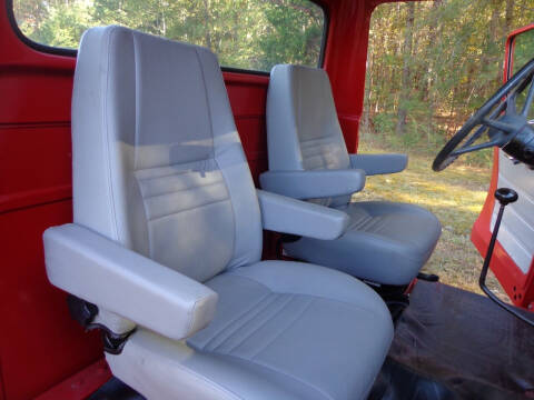 1960 International B100