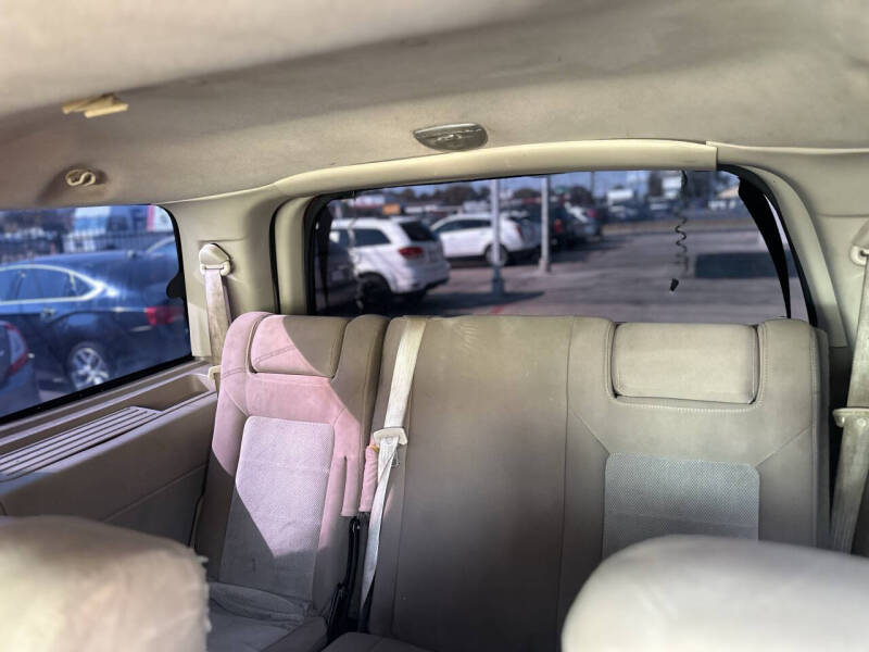 2004 Ford Expedition XLT