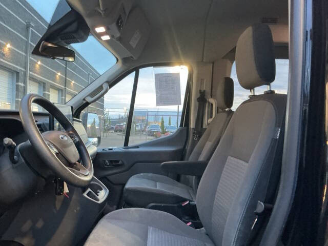 2022 Ford Transit 350 XLT