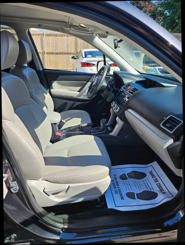 2016 Subaru Forester 2.5i Touring