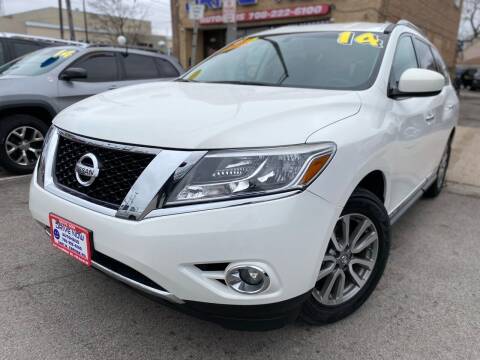 2014 Nissan Pathfinder for sale at Drive Now Autohaus in Cicero IL