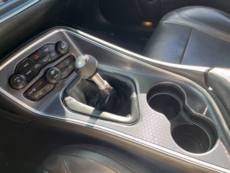 2017 Dodge Challenger R/T Plus