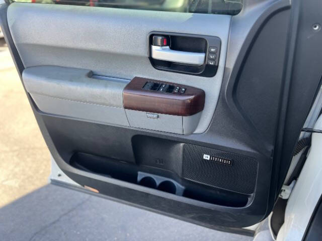 2011 Toyota Sequoia Platinum