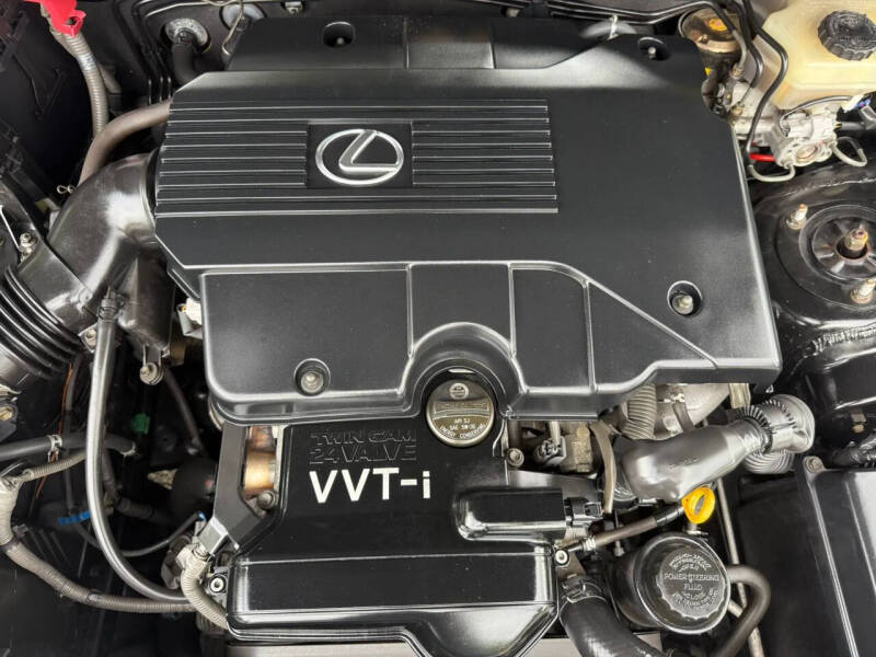 2000 Lexus GS 300