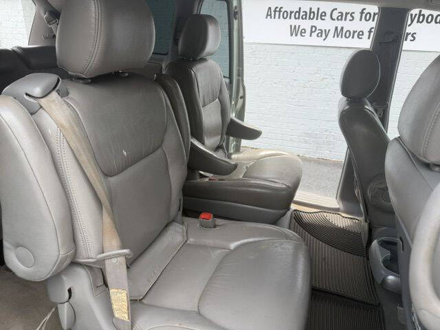 2008 Toyota Sienna