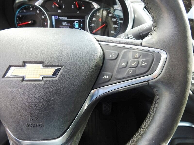 2017 CHEVROLET Malibu Sedan - $17,900