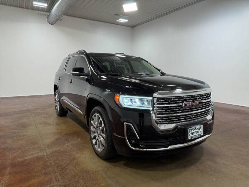 2022 GMC Acadia Denali