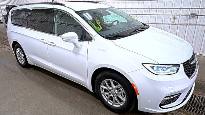 2022 Chrysler Pacifica Touring L