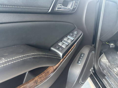 2015 Chevrolet Suburban LT