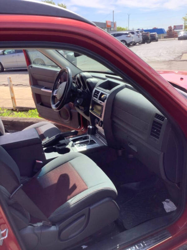 2011 Dodge Nitro Detonator