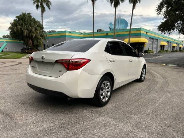 2017 TOYOTA Corolla Sedan