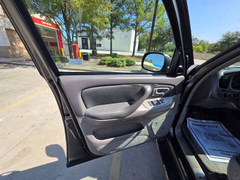 2006 Toyota Sequoia SR5