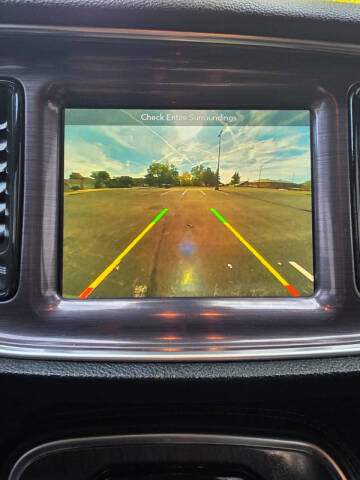 2018 Dodge Challenger SXT Plus