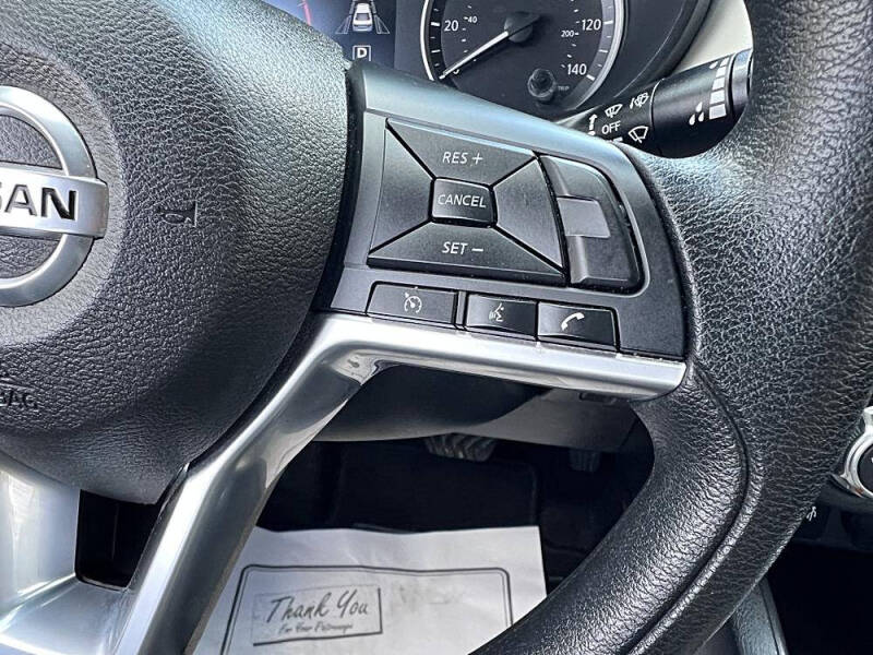 2020 Nissan Versa SV