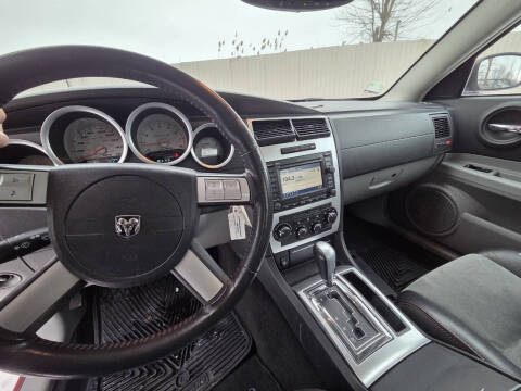 2006 Dodge Charger SRT-8